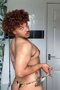 Tyrone-ForU Gay Male Escort Photo 1